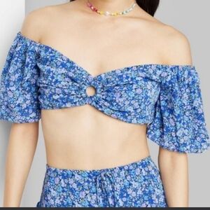 Wild Fable™ Puff Short Sleeve Sweetheart Neck Tiny Top in Blue Floral SZ M NWOT